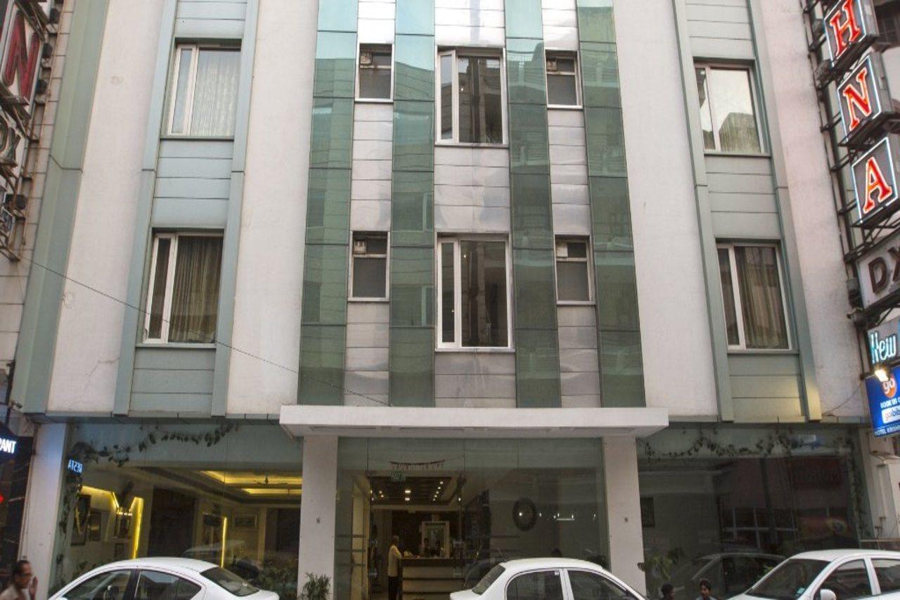 Hotel Krishna Deluxe-By Rcg Hotels New Delhi Bagian luar foto